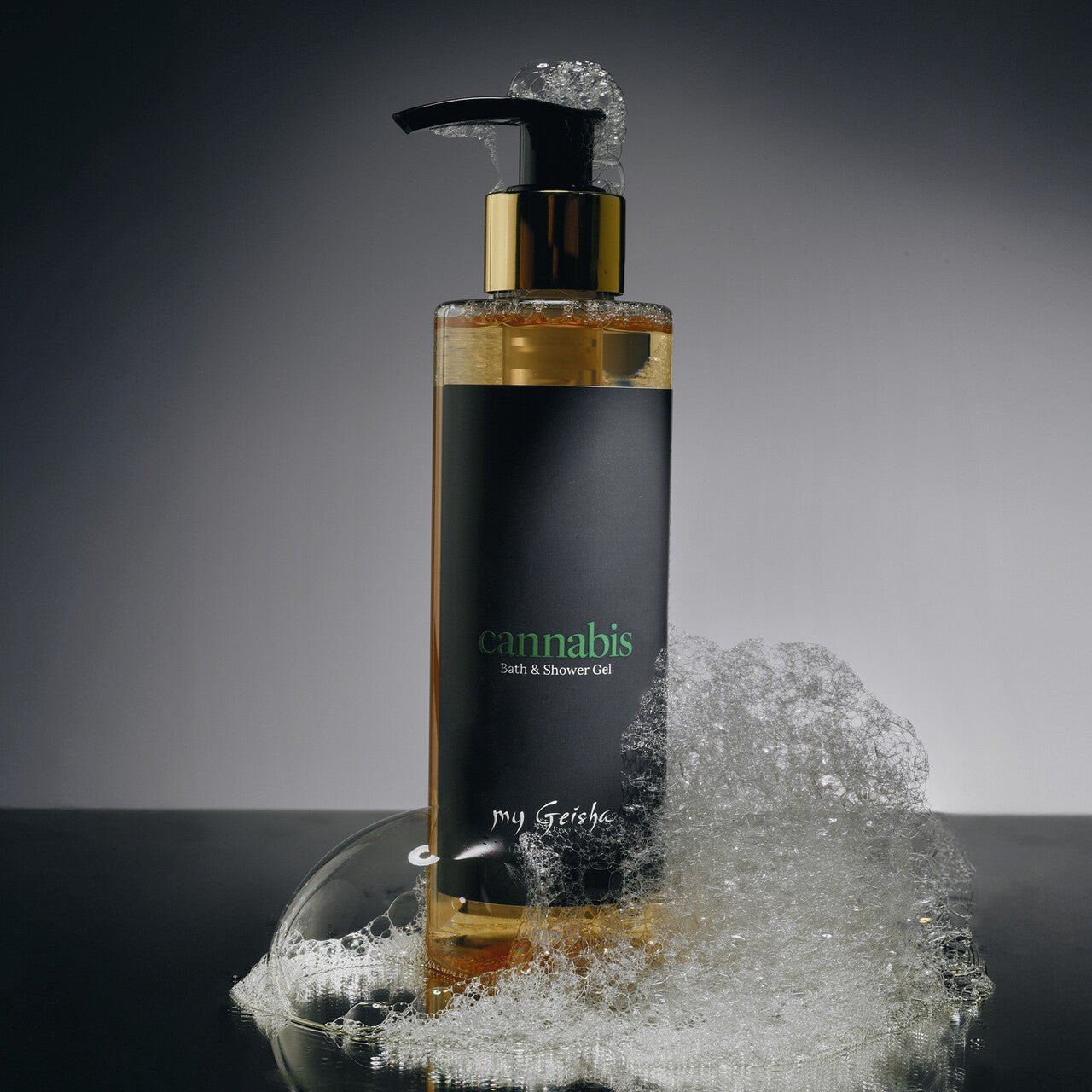 my Geisha Cannabis Bath & shower gel - mygeisha.ae